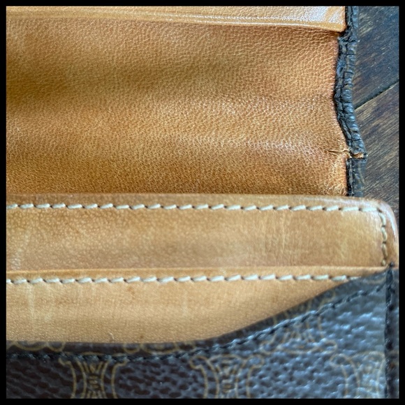 🆕 {Céline} Vintage Macadam Canvas & Italian Leather Wallet - Picture 11 of 12